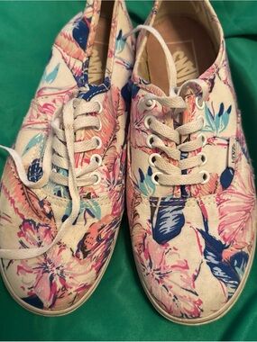 Vans Women's Floral Canvas Lace-Up Sneakers - Pink & Blue on White